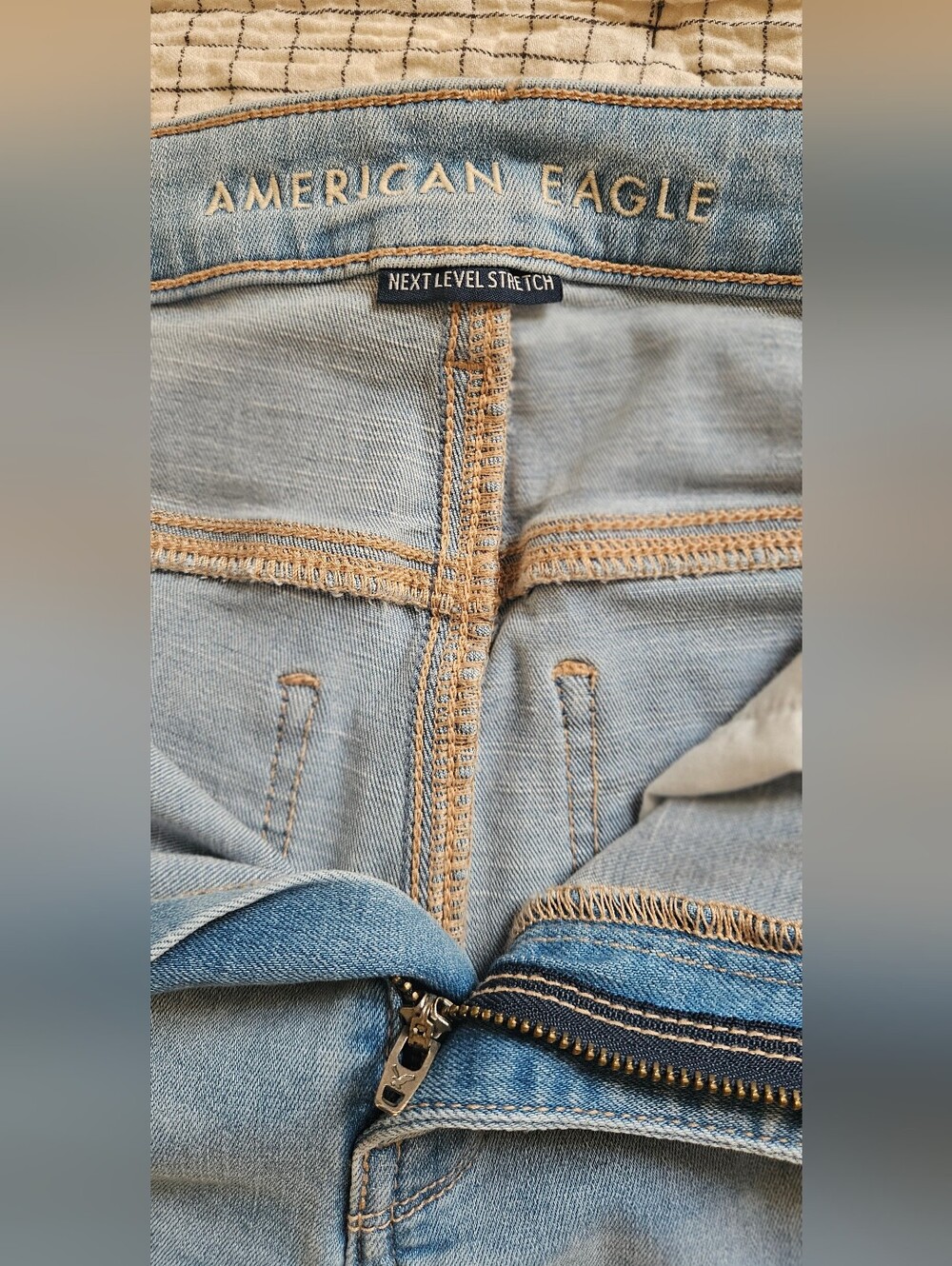 American Eagle Flare Jeans 8 Regular - Picture 3 of 6